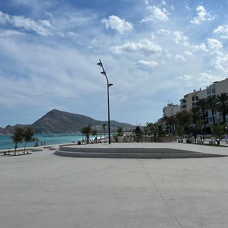 Atico-Duplex Con Vistas Al Mar Y Casco Antiguo En Altea Apartman Kültér fotó